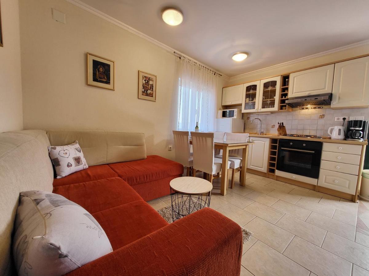 Holiday Home Duje Mali Iž エクステリア 写真