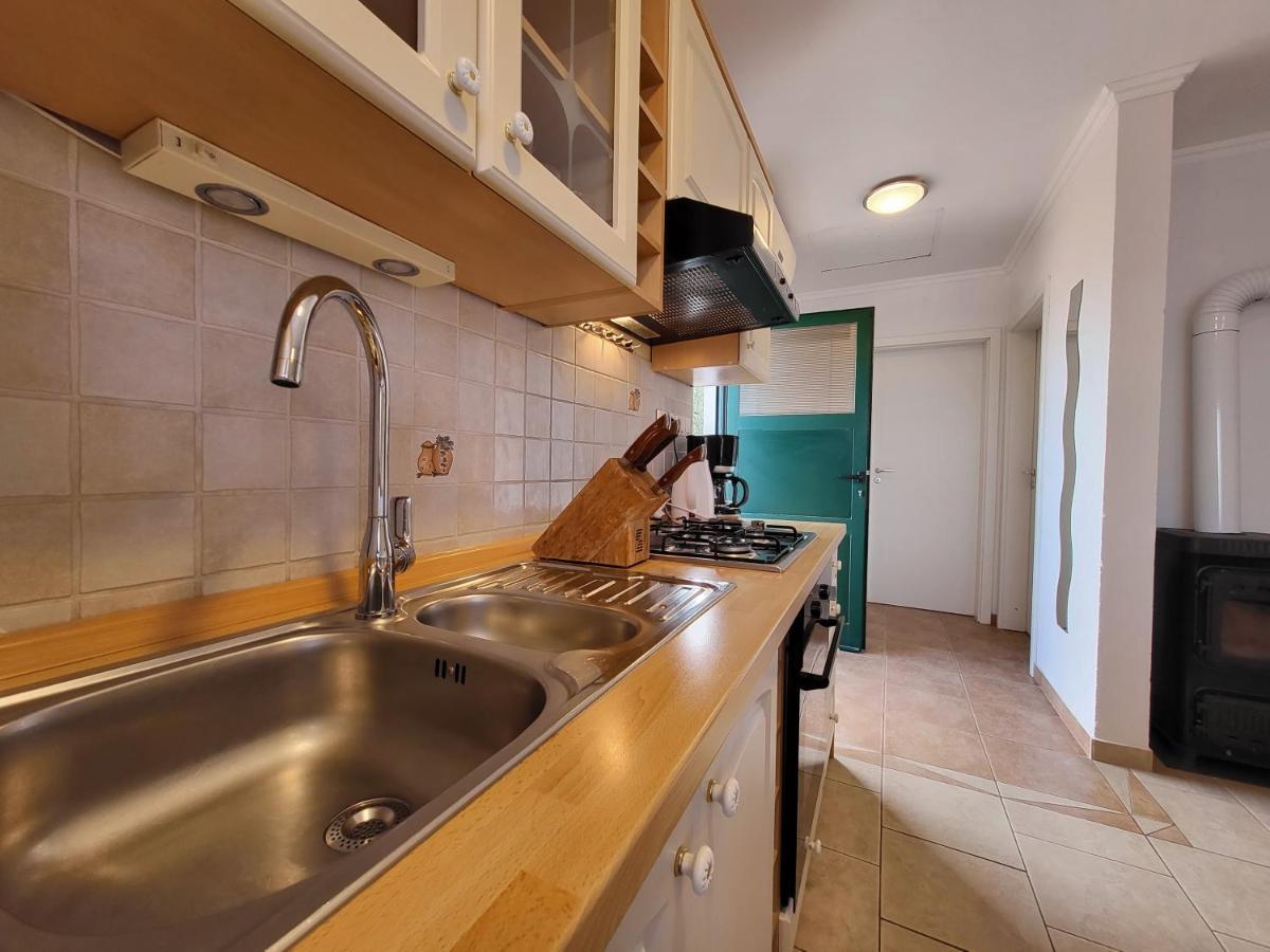 Holiday Home Duje Mali Iž エクステリア 写真