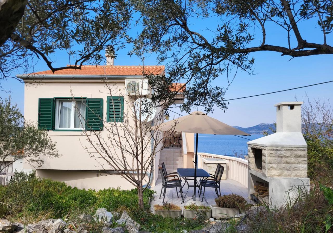 Holiday Home Duje Mali Iž エクステリア 写真