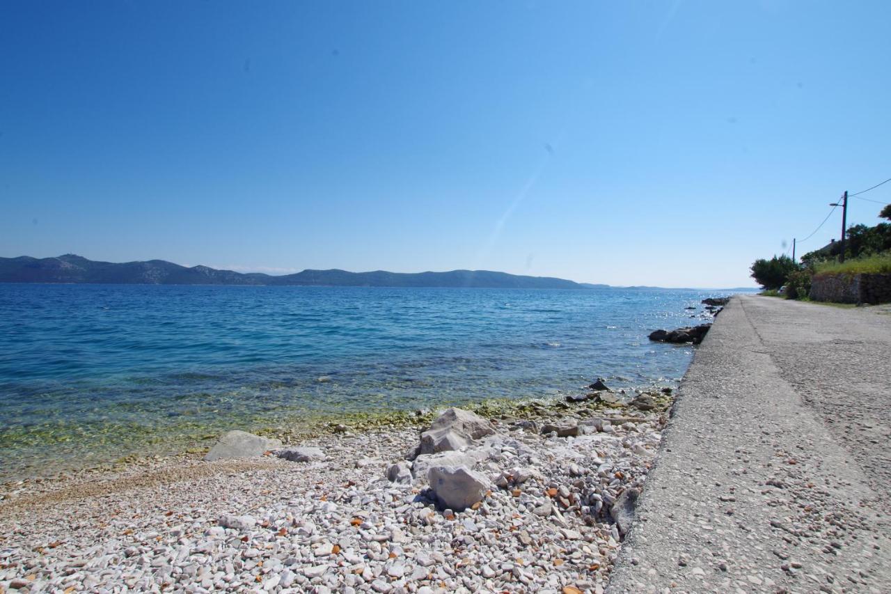 Holiday Home Duje Mali Iž エクステリア 写真