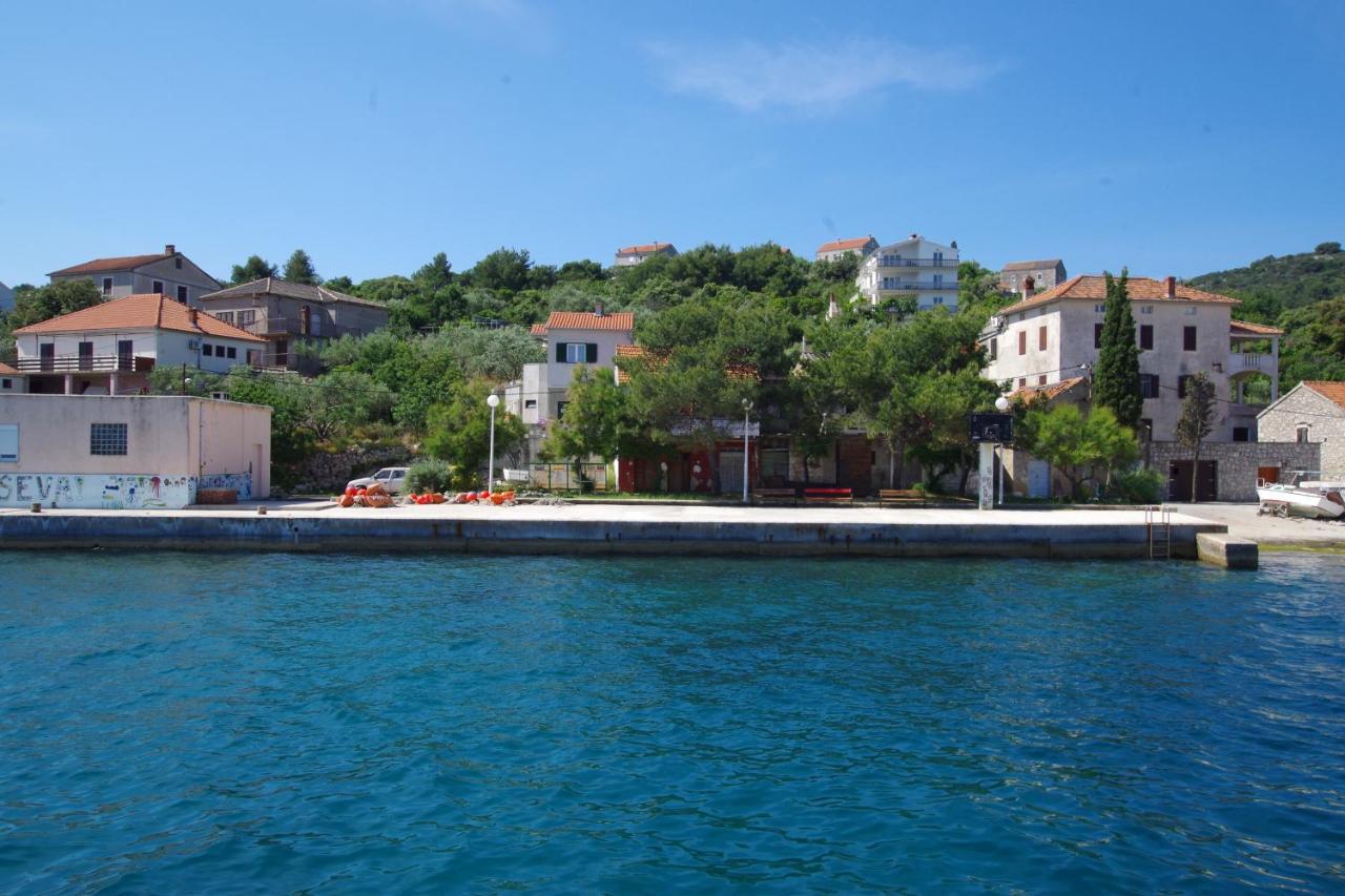 Holiday Home Duje Mali Iž エクステリア 写真